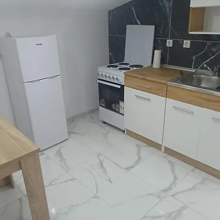 Apartman 67